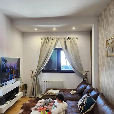 דירה Nieveluxury סיירה נבדה